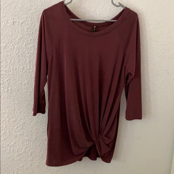 Casalee Front Gathered Blouse - Picture 1 of 7